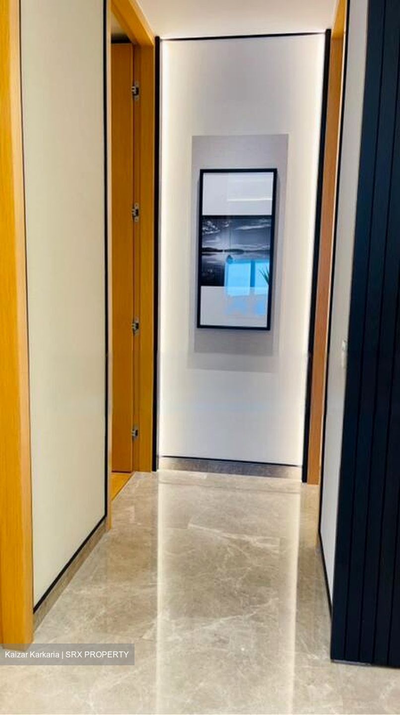 Nouvel 18 (D10), Condominium #452428131